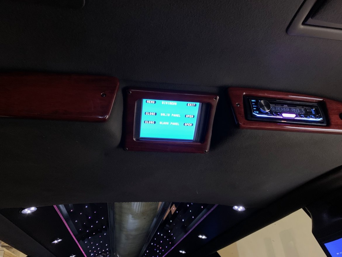 Limousine for Sale in Aurora, CO - Photo 8