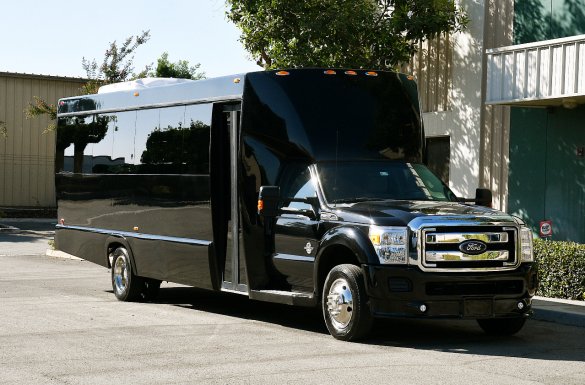 2014 Ford F-550 Limo Bus for Sale in Fontana, CA - Main Photo