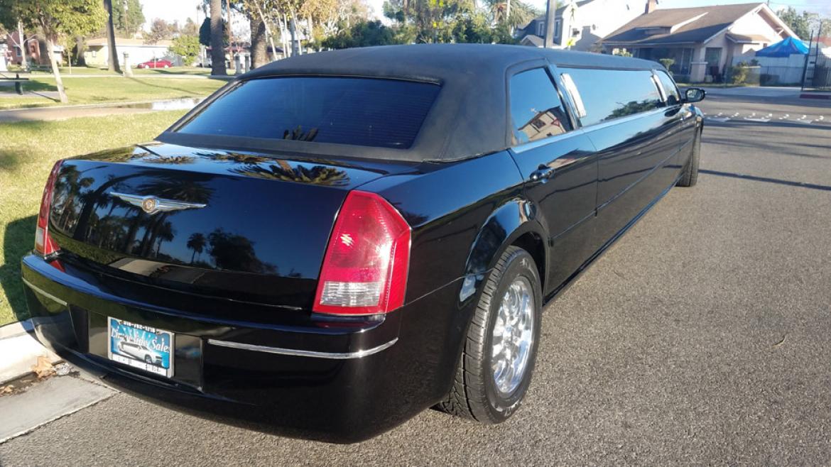 Photo of Limousine for sale: 2007 Chrysler 300 by Krystal