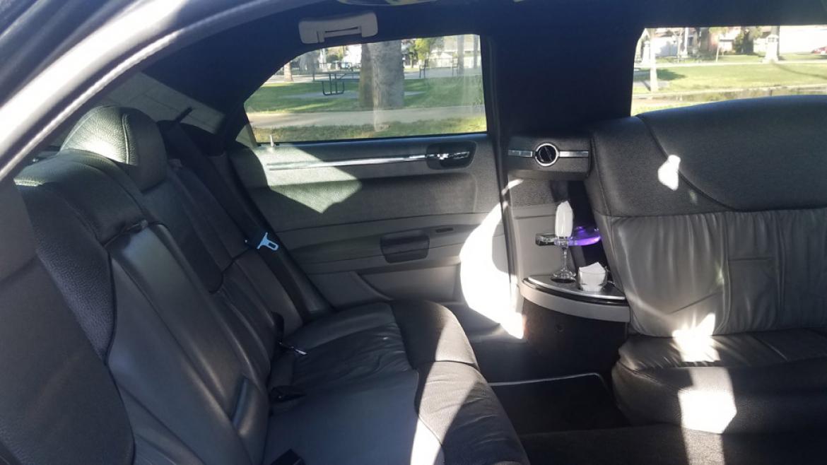 Photo of Limousine for sale: 2007 Chrysler 300 by Krystal