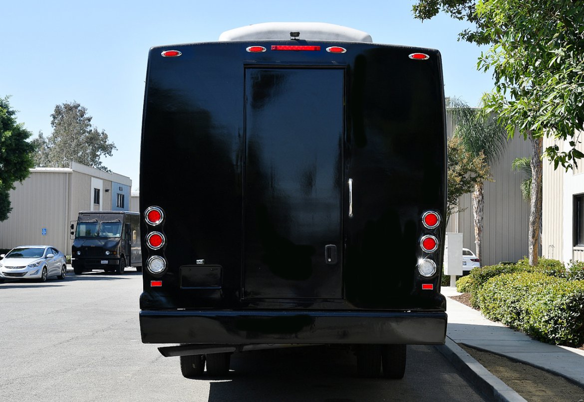 Shuttle Bus for Sale in Fontana, CA - Photo 4