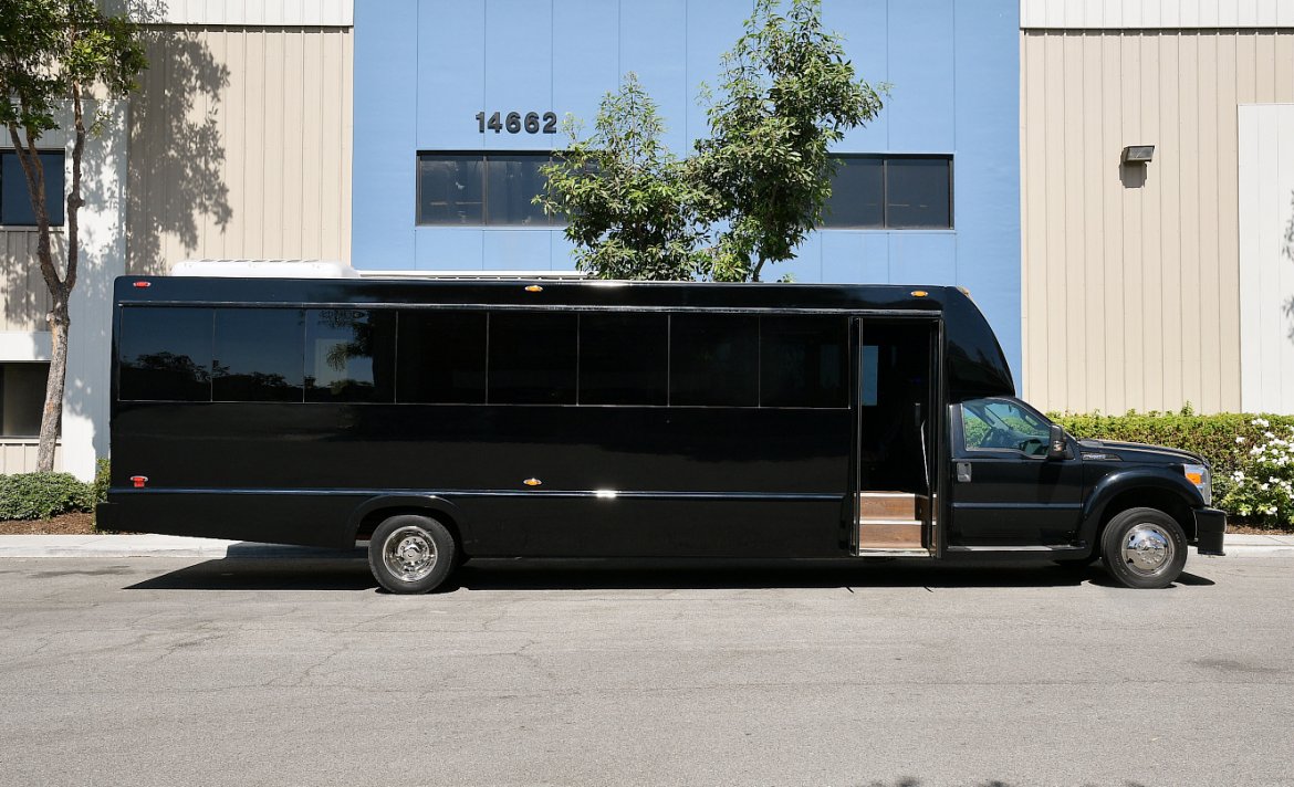 Shuttle Bus for Sale in Fontana, CA - Photo 6