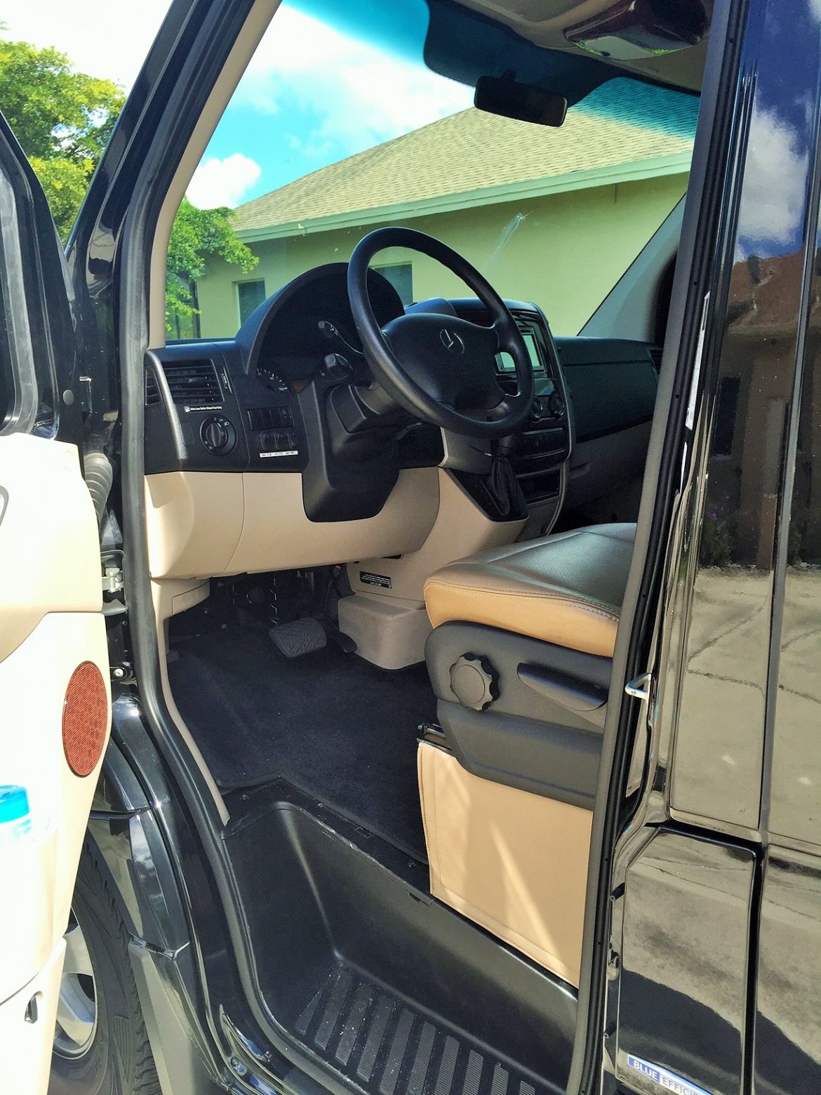 Executive Shuttle for Sale in Fort Myers, FL - Photo 24