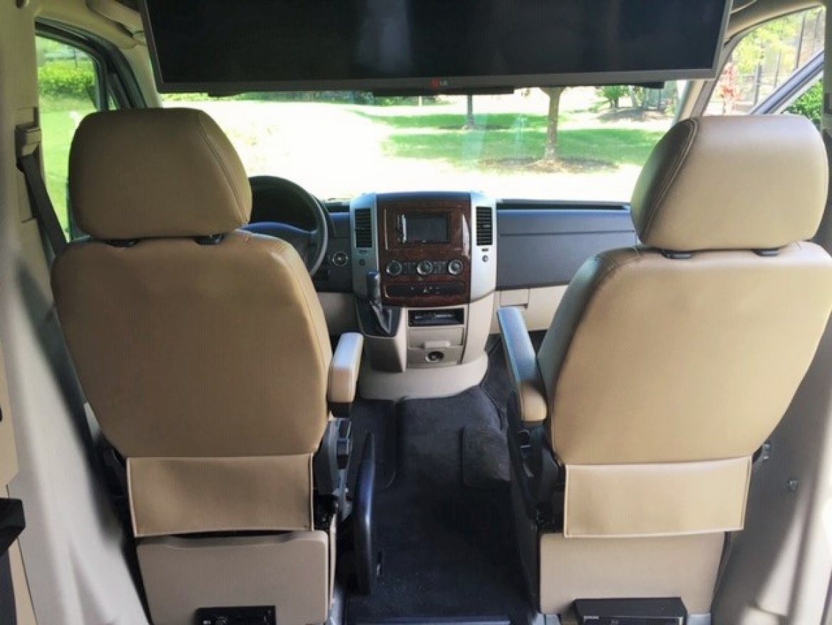 Executive Shuttle for Sale in Fort Myers, FL - Photo 26