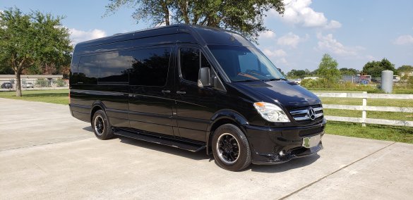 2013 Mercedes-Benz Sprinter 2500 170" EXT Sprinter for Sale in Houston, TX - Main Photo
