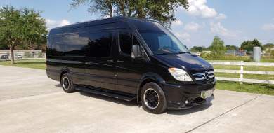 2013 Mercedes-Benz Sprinter 2500 170" EXT Sprinter for Sale in Houston, TX - Main Photo