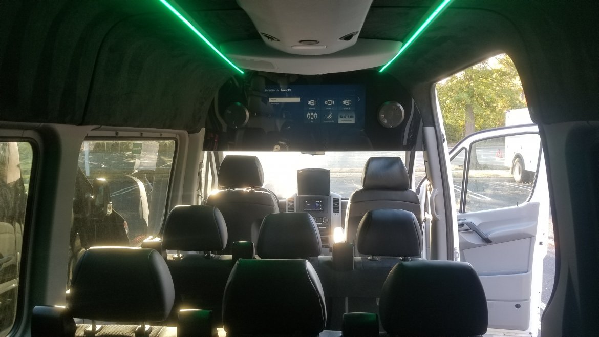 Sprinter for Sale in Westbury, NY - Photo 16