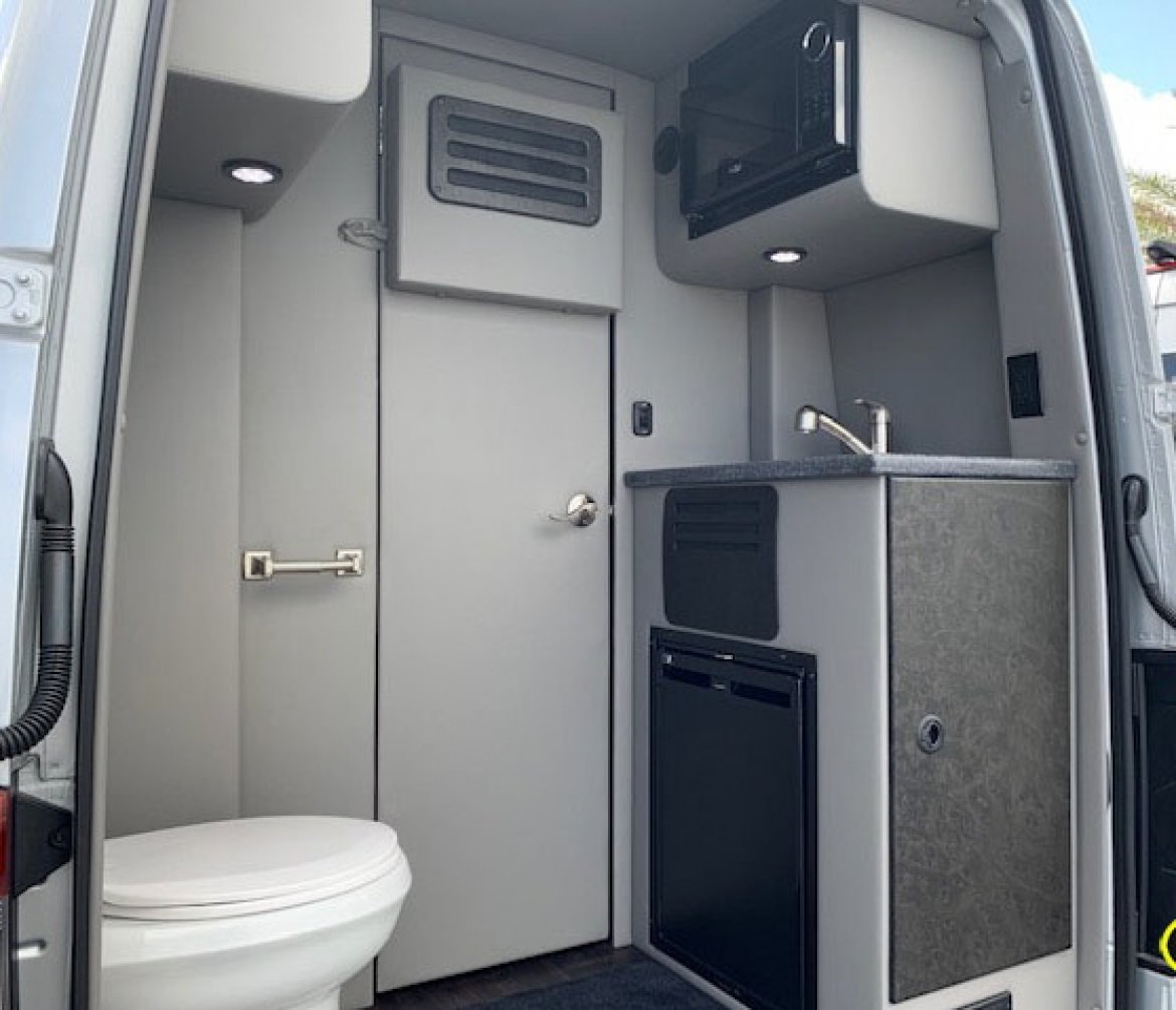 Sprinter for Sale in Oaklyn, NJ - Photo 5