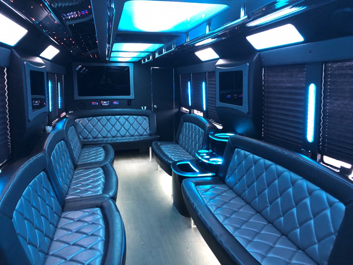 Limo Bus for Sale in Morganville, NJ - Photo 13