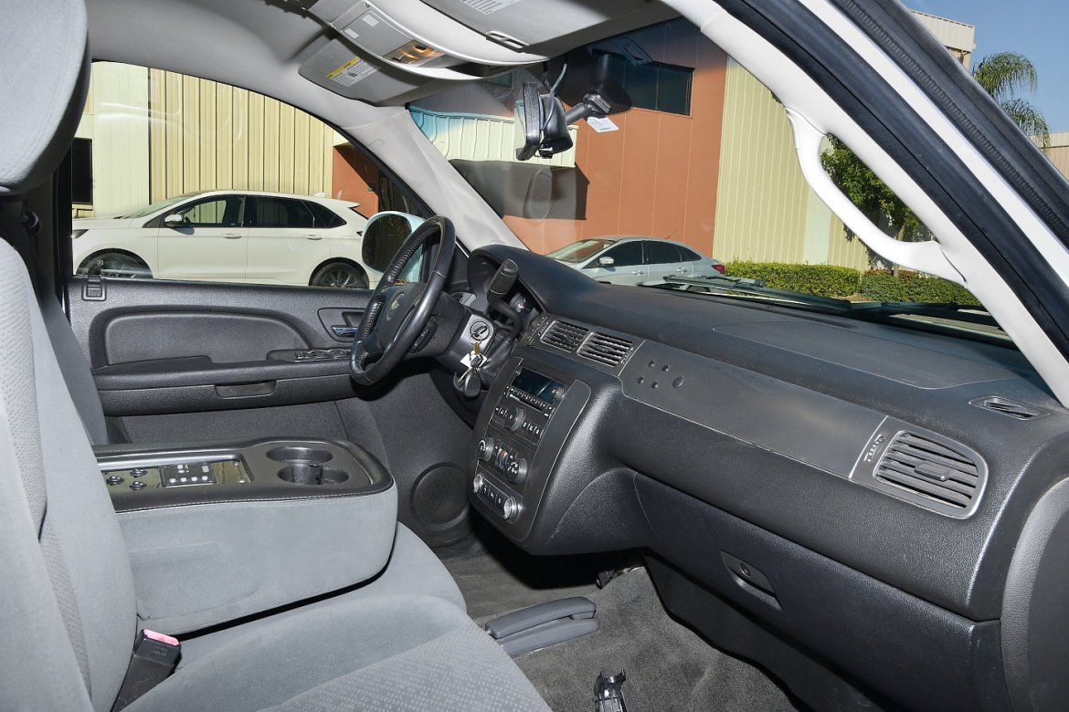 SUV Stretch for Sale in Fontana, CA - Photo 9