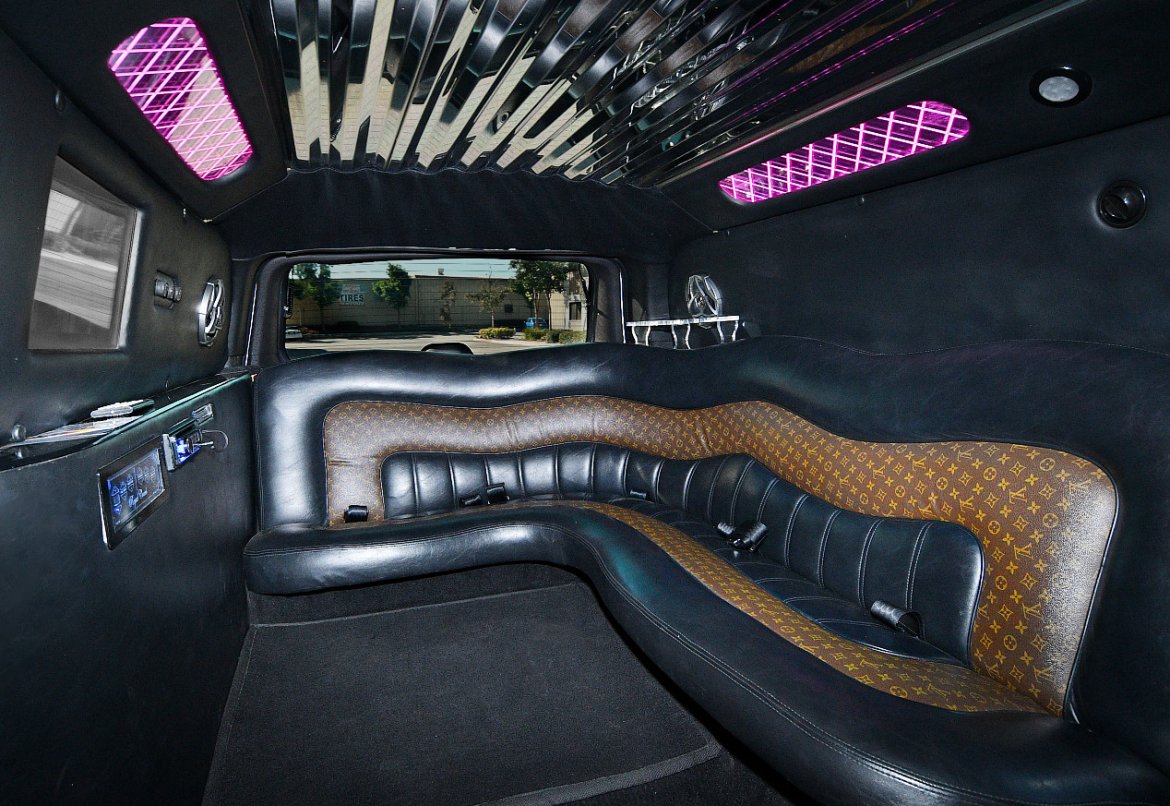SUV Stretch for Sale in Fontana, CA - Photo 10