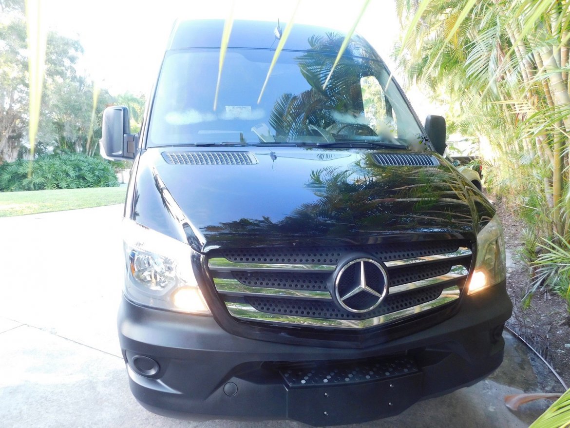 2017 Westwind Mercedes-Benz Sprinter 3500 series Limo Style Sprinter - Photo 2