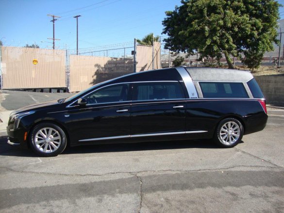 2021 Cadillac XT5 Crown Regal Funeral for Sale in CARSON, CA - Photo 2