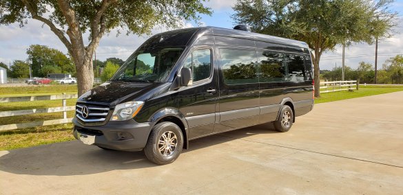 2014 Freightliner Sprinter 2500 170" EXT Sprinter for Sale in Houston, TX - Photo 2