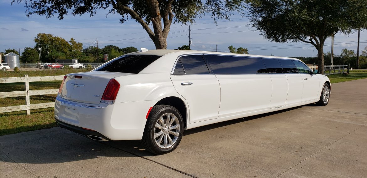 Limousine for Sale in Houston, TX - Photo 8