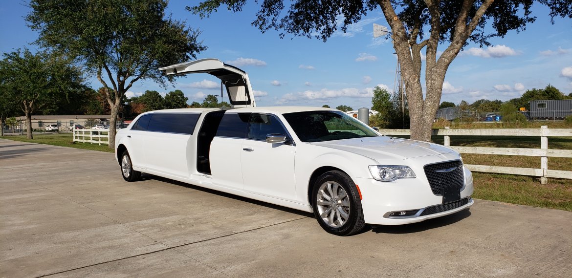 Limousine for sale: 2018 Chrysler 300 AWD 140&quot; by First Class Coachworks