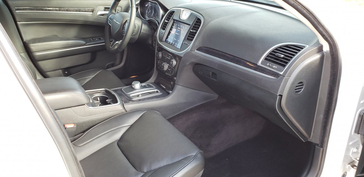 Limousine for Sale in Houston, TX - Photo 10
