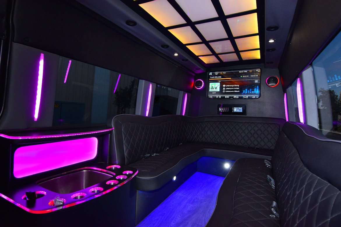 Sprinter for Sale in Fontana, CA - Photo 11