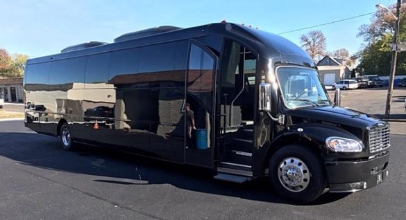 2019 Freightliner M2 - 36,000 lbs Executive Shuttle for Sale in Oaklyn, NJ - Main Photo