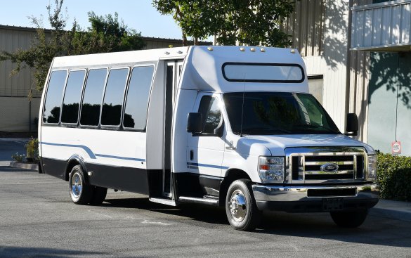 2013 Ford E-450 Shuttle Bus for Sale in Fontana, CA - Main Photo