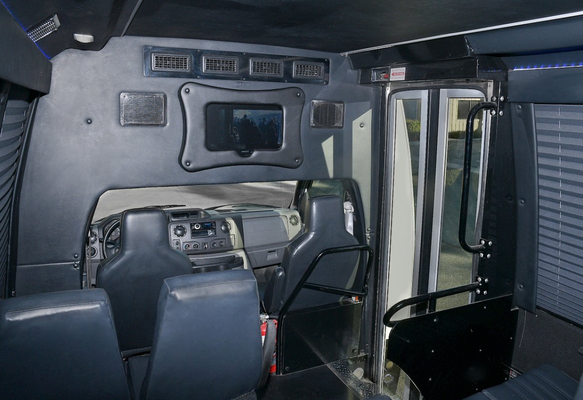 Shuttle Bus for Sale in Fontana, CA - Photo 12