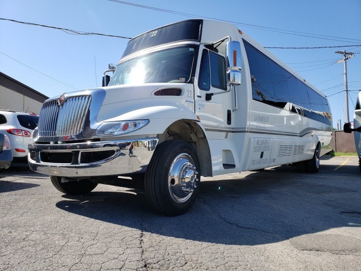 Limo Bus for Sale in North East, PA - Photo 2