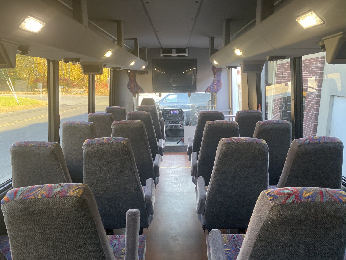 Shuttle Bus for Sale in Westport, MA - Photo 9