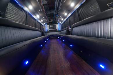 2008 Checker Motors Glaval LGE C5500 Limo Bus for Sale in Clifton, NJ - Main Photo