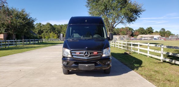 2016 Mercedes-Benz Sprinter 3500 170" EXT Sprinter for Sale in Houston, TX - Photo 3