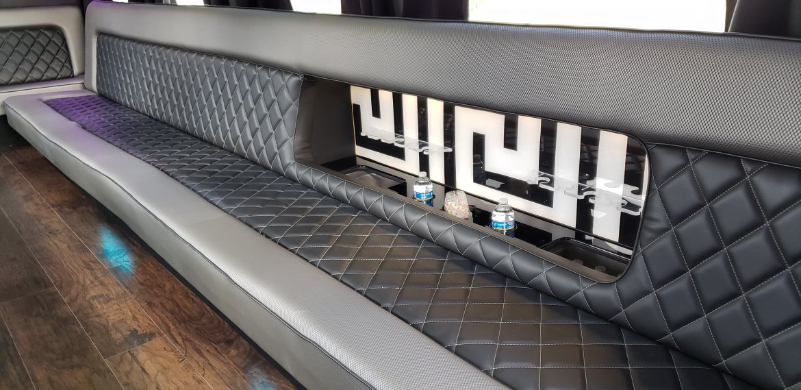 Limo Bus for Sale in Houston, TX - Photo 18