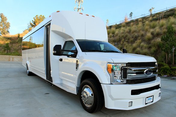 2018 Ford 550 Limo Bus for Sale in Ft. Myers, FL - Main Photo