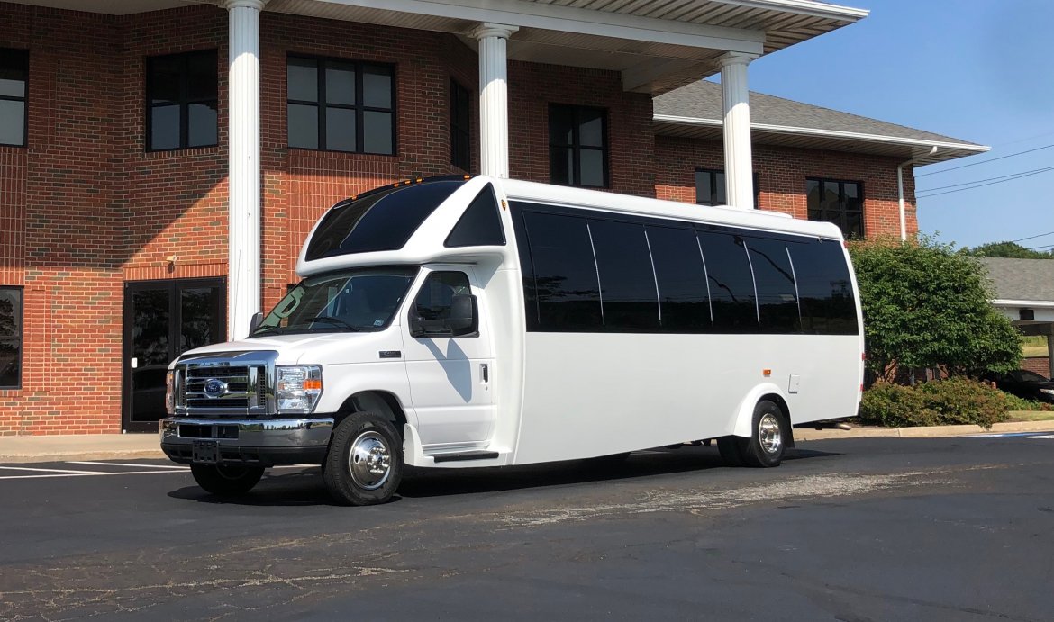 Limo Bus for sale: 2019 Ford E-450 by Global Motor Coach