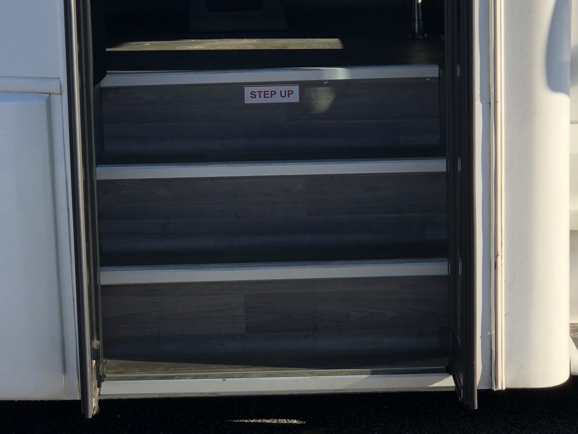 Shuttle Bus for Sale in Norwood, NJ - Photo 7