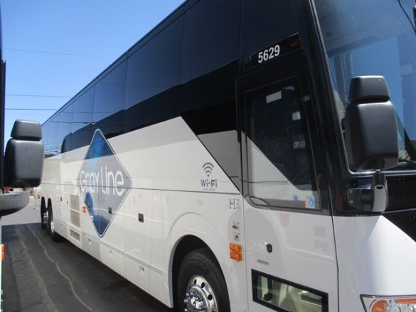 2017 Prevost H3-45 Motorcoach for Sale in Las Vegas, NV - Photo 2