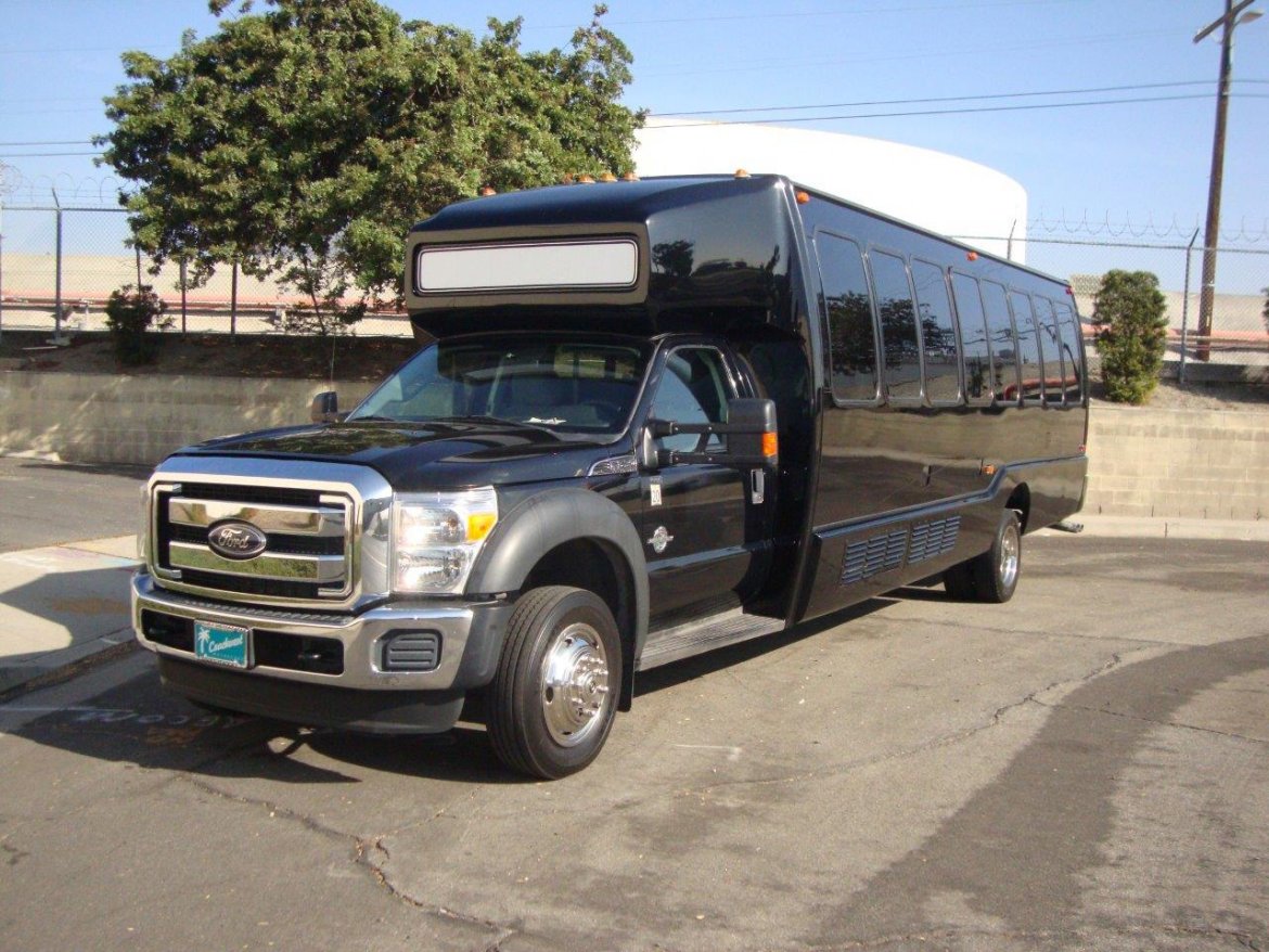 Shuttle Bus for Sale in CARSON, CA - Photo 9