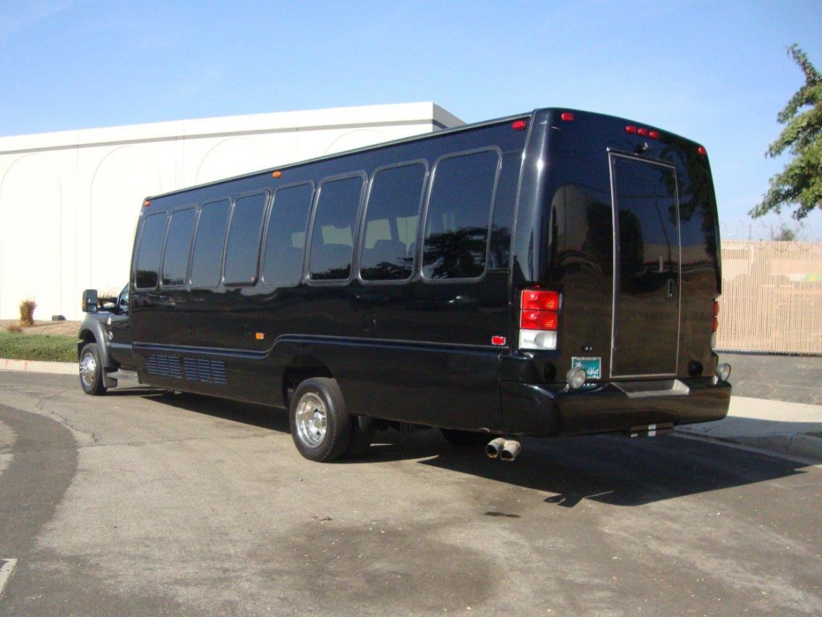 Shuttle Bus for Sale in CARSON, CA - Photo 10