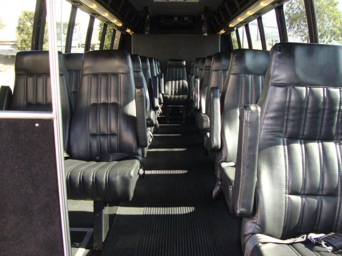 Shuttle Bus for Sale in CARSON, CA - Photo 19