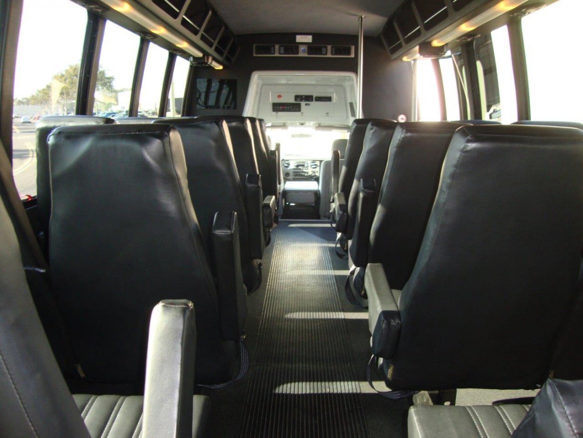 Shuttle Bus for Sale in CARSON, CA - Photo 20