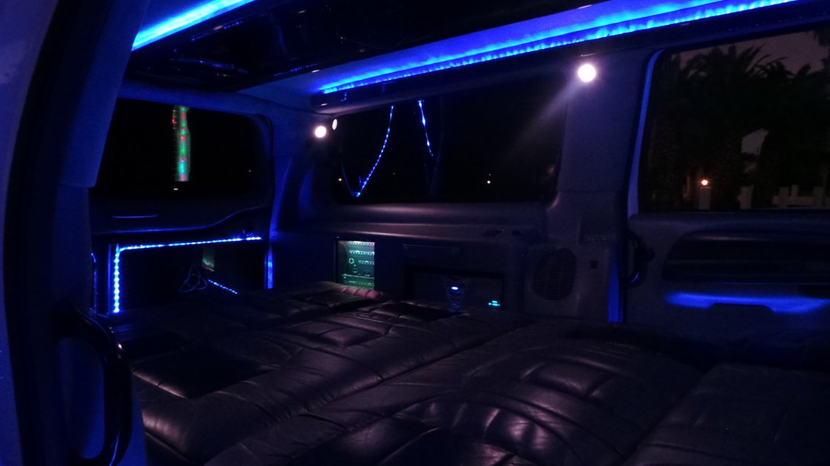 SUV Stretch for Sale in Las Vegas, NV - Photo 4