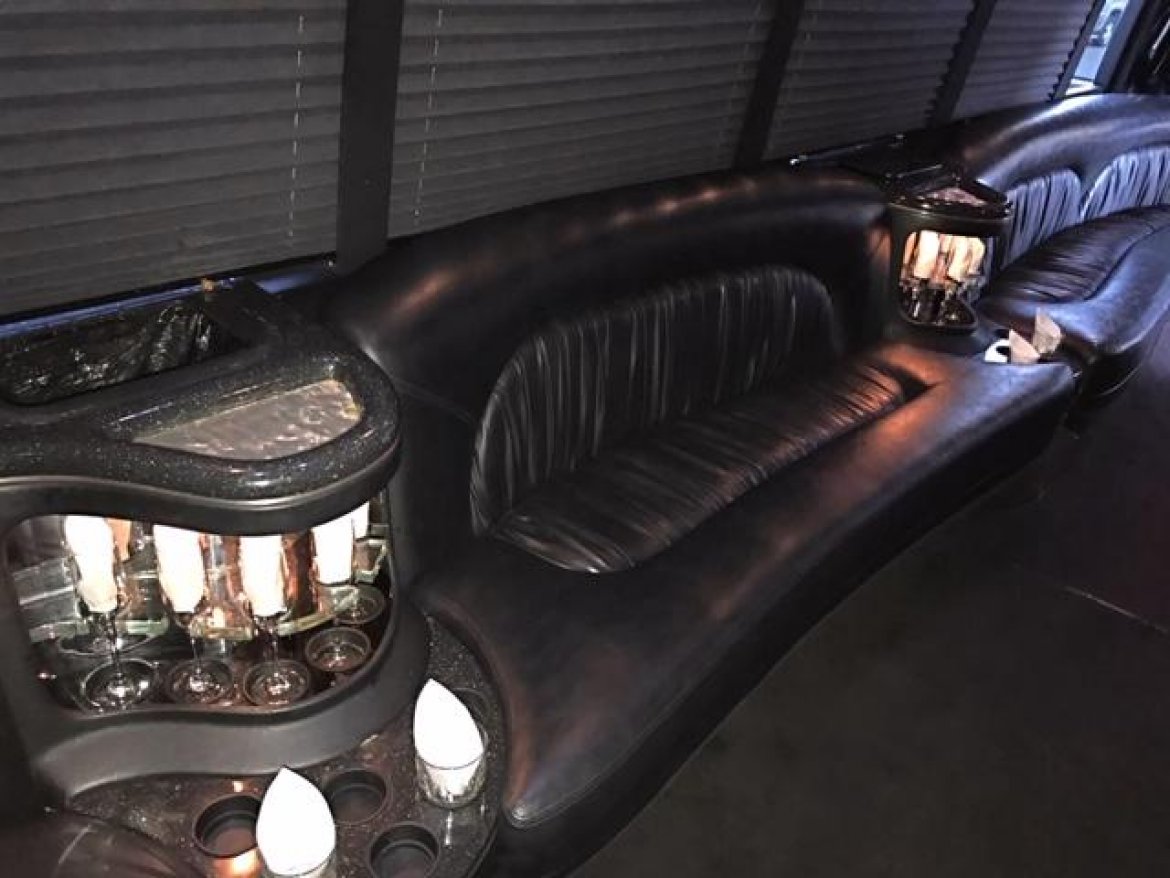 Limo Bus for Sale in Oaklyn, NJ - Photo 7