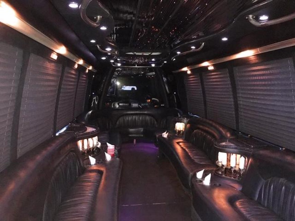 Limo Bus for Sale in Oaklyn, NJ - Photo 10