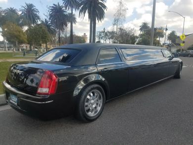2006 Chrysler 300 Limousine for Sale in Los Angeles, California, US - Photo 3