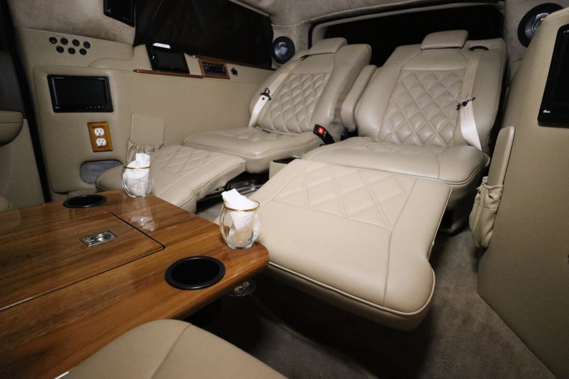 CEO SUV Mobile Office for Sale in MONTEREY, CA - Photo 23