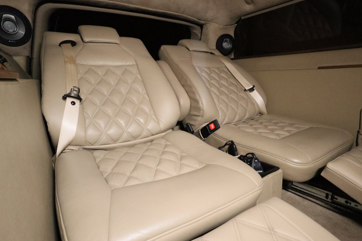 CEO SUV Mobile Office for Sale in MONTEREY, CA - Photo 27