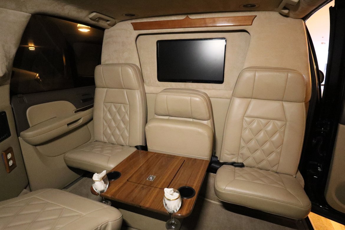 CEO SUV Mobile Office for Sale in MONTEREY, CA - Photo 28