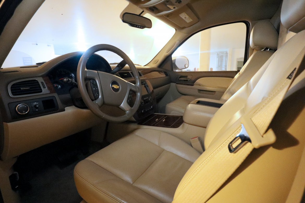 CEO SUV Mobile Office for Sale in MONTEREY, CA - Photo 29