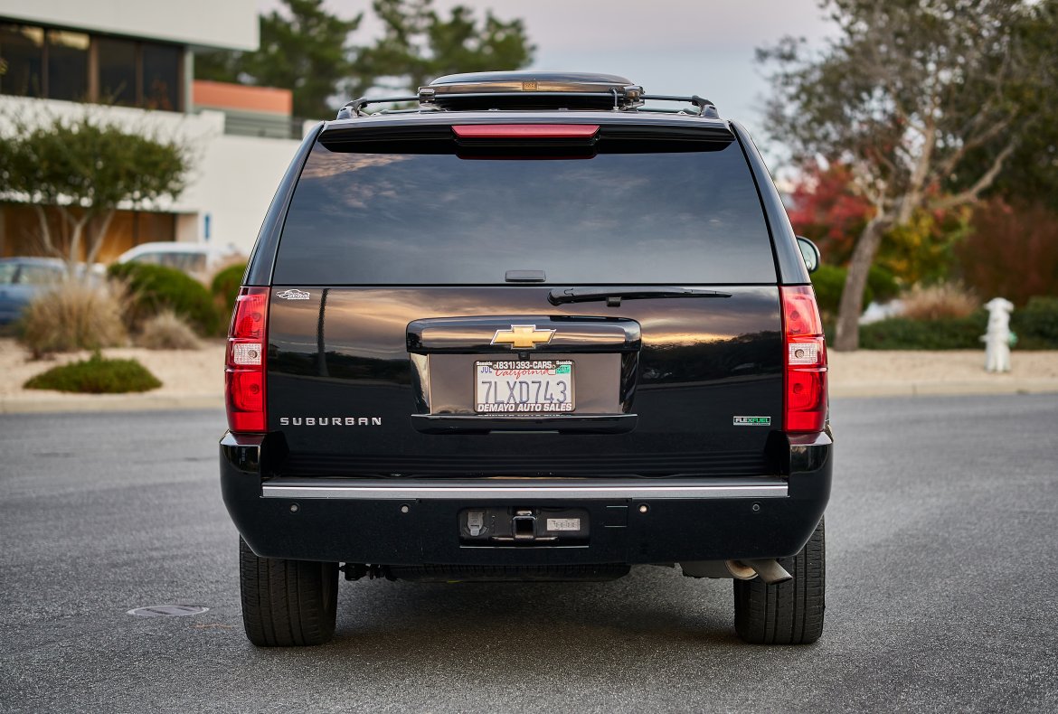 CEO SUV Mobile Office for Sale in MONTEREY, CA - Photo 3