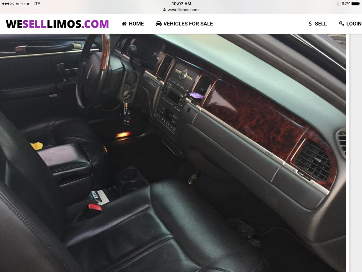 Photo of Sedan for sale: 2007 Lincoln Town Car L