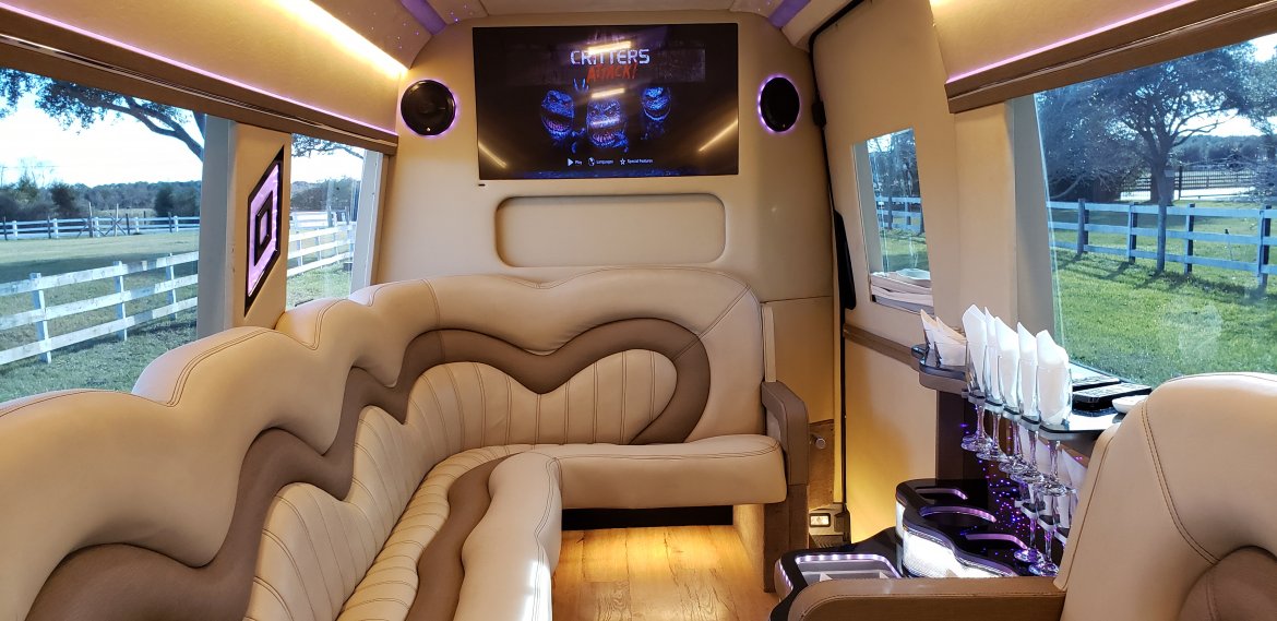Sprinter for Sale in Houston, TX - Photo 15