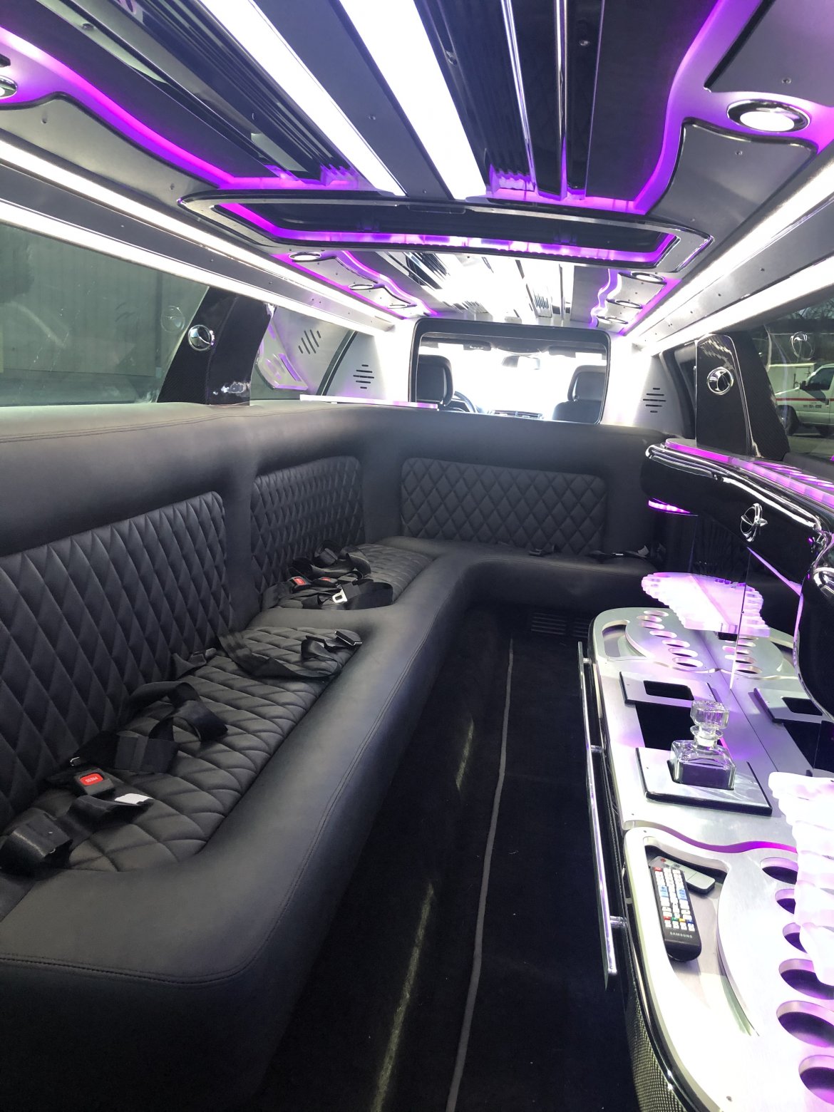 Limousine for Sale in Chesterfield, MO - Photo 10